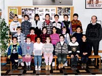 f-b_1993-94-a.jpg f-b_1993-94-a.jpg